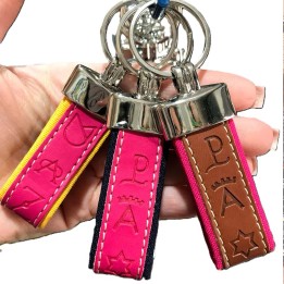 Leather keyring with bull ranch brands – view 5