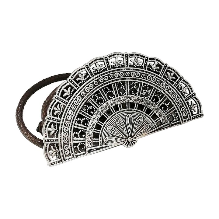 Fächerhalter aus versilbertem Metall mit Lederband