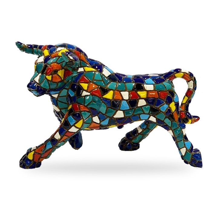 Stierfigur im blauen Mosaik von Barcino – Ansicht 2