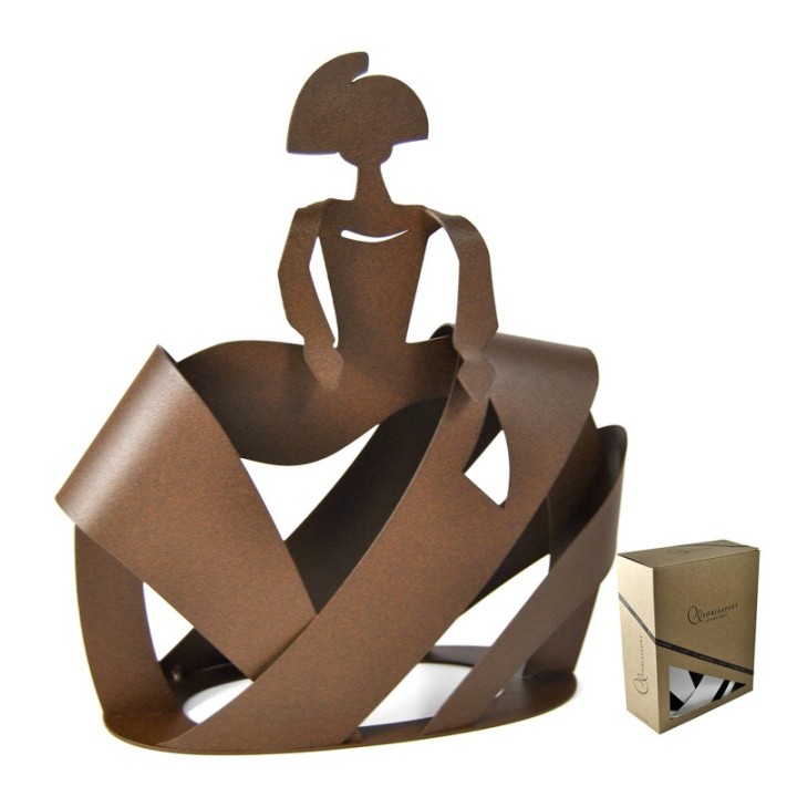 Bronze wrought iron Velázquez Menina figurine, modern Spanish art decorative sculpture souvenir