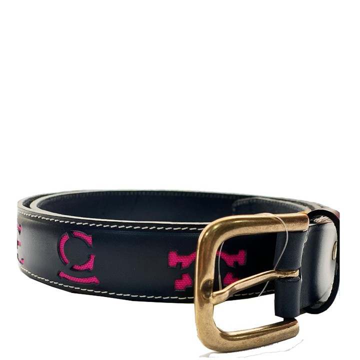 Cintura taurina in pelle con marchi degli allevamenti, in blu e fucsia