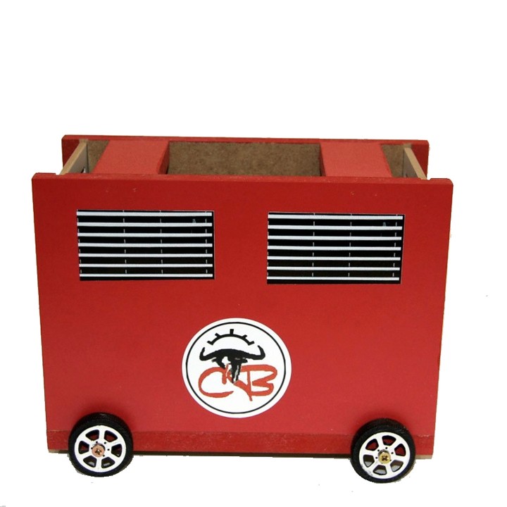 Caixote de transporte de touros de brincar em madeira – vista 3
