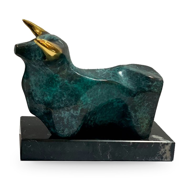 Figura de touro em bronze sobre peanha – vista 4