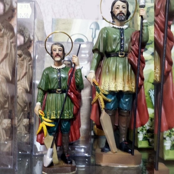 Statuetta di San Isidro Labrador in resina – vista 6
