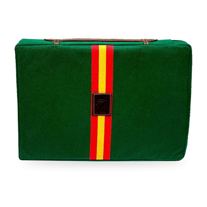 Almofada de praça de touros verde com bandeira de Espanha – vista 2