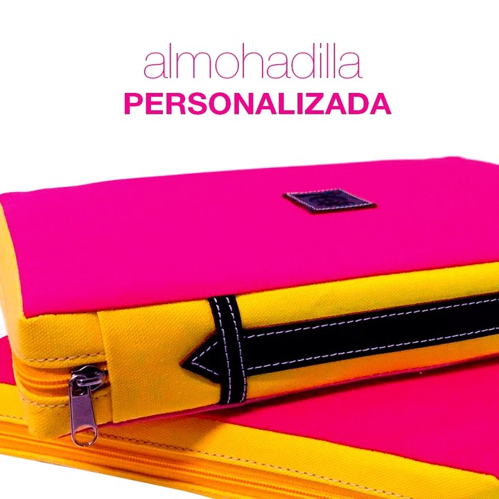 Almofada de praça de touros Capote personalizada – vista 2