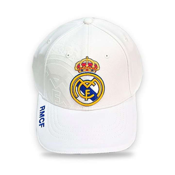 Gorra oficial del Real Madrid C.F. con escudo bordado