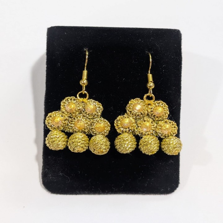 Pendientes taurinos Alamares negro oro