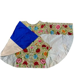 Cape de paseo antique