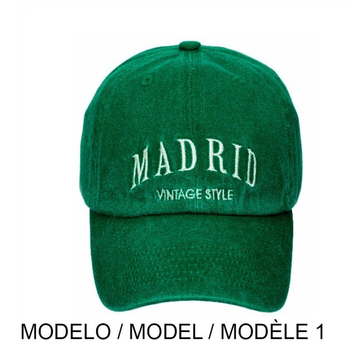 Green baseball cap with Madrid embroidered lettering - Spain travel souvenir