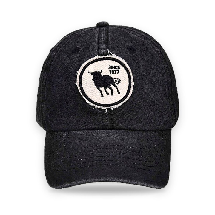 Gorra Toro de España de denim azul marino con parche redondo de toro bravo