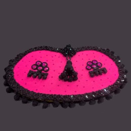 Cartera de mano "Fucsia capote, alamares y machos"