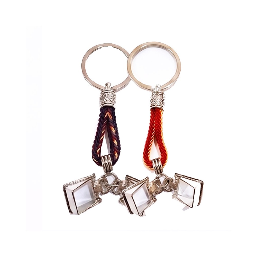 Porte-clés équestre avec étriers et cordon tressé