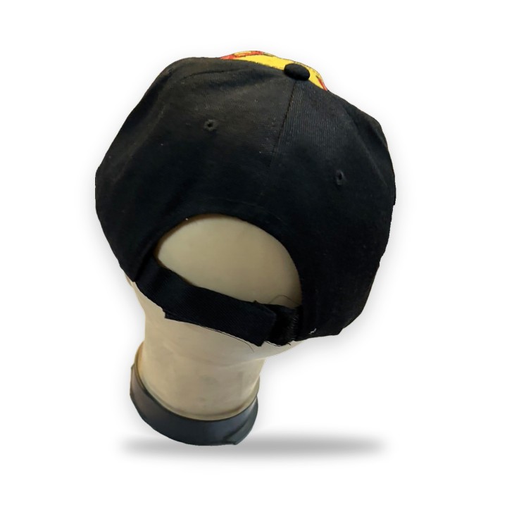 Black Spain cap with embroidered crest and yellow lettering