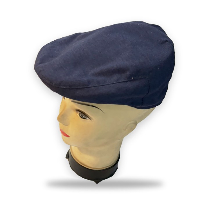 Coppola invernale blu navy in tinta unita
