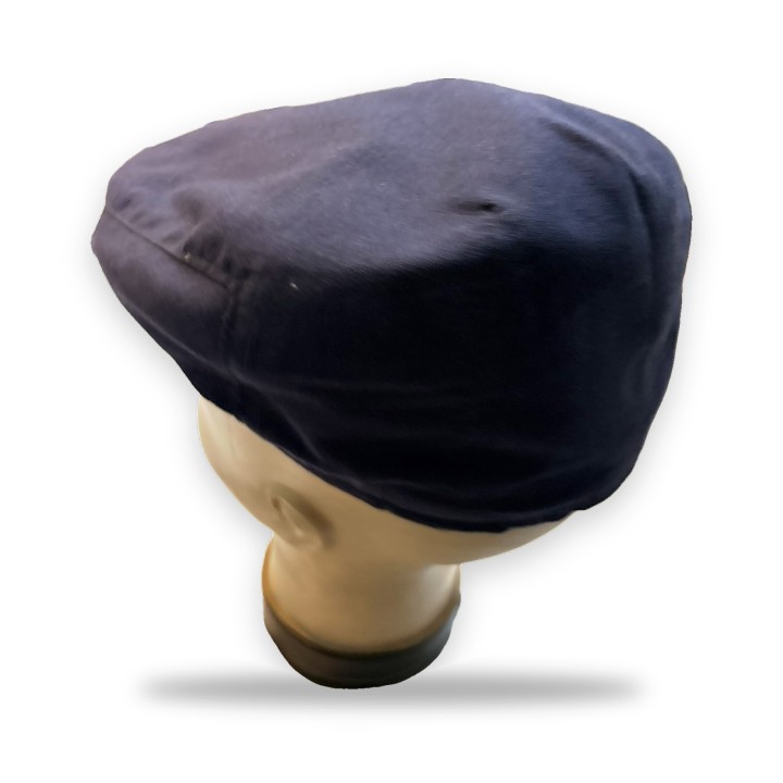 Coppola invernale blu navy in tinta unita