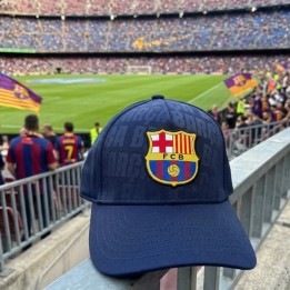 Offizielle Cap des FC Barcelona in Blau und Granatrot mit Wappen