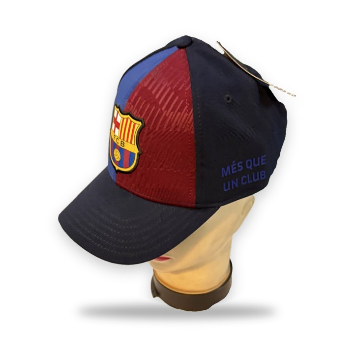 Boné oficial do FC Barcelona azul e grená com emblema