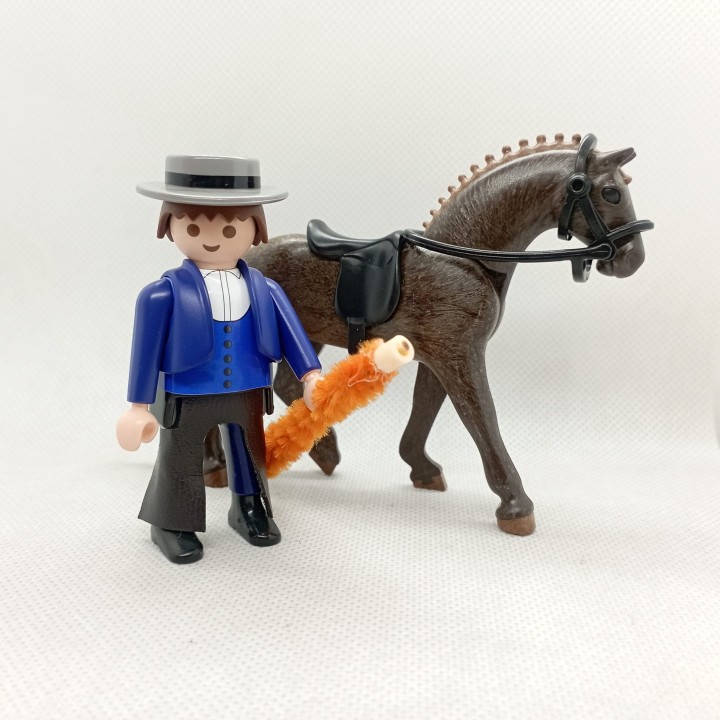 Playmobil rejoneador in blue with horse | ZiNGS