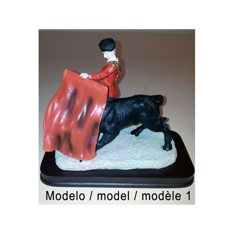Bullfighters and bulls figures Bullfighters and bulls figures