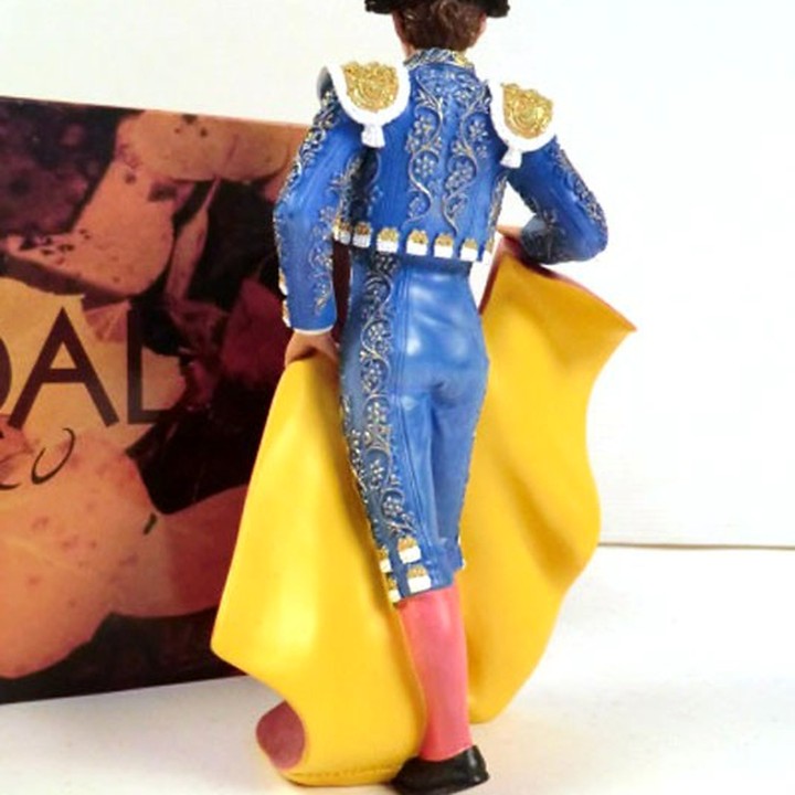 Statuetta di torero di Nadal con capote – vista 2