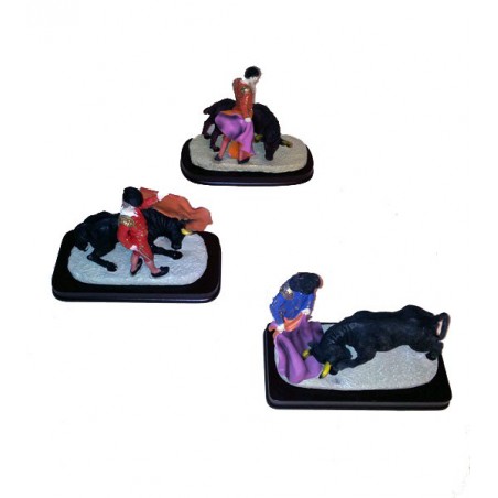 Bullfighters and bulls figures