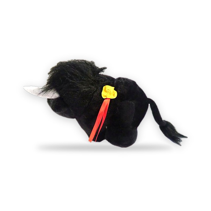 Toro de peluche con divisa de España – vista 5