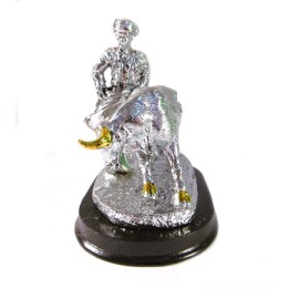 Bull and matador figure in silver of a Veronica