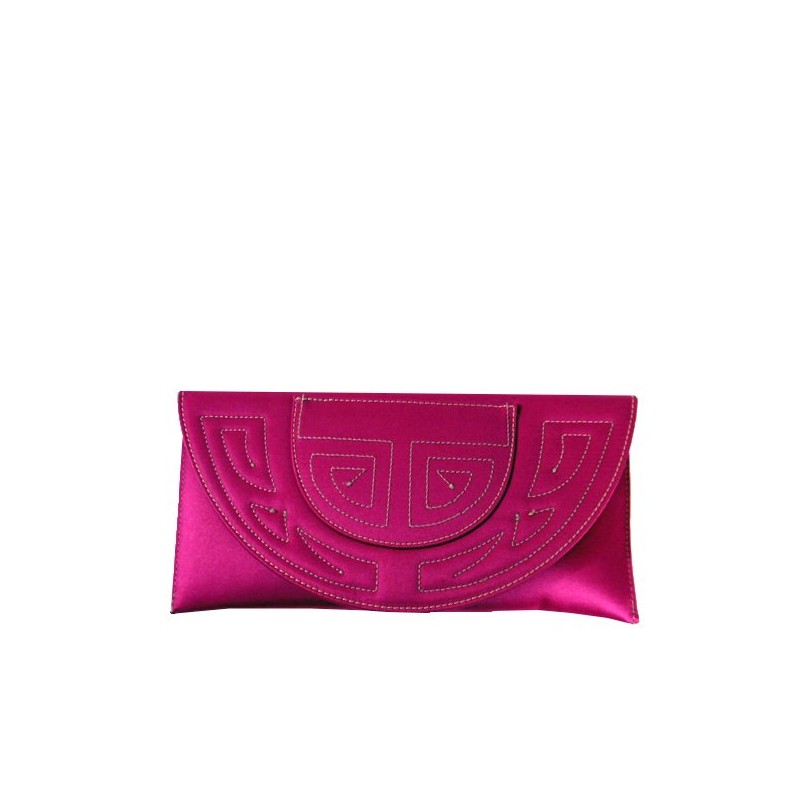 Cartera mano taurina modelo esclavina de color fucsia y esclavina