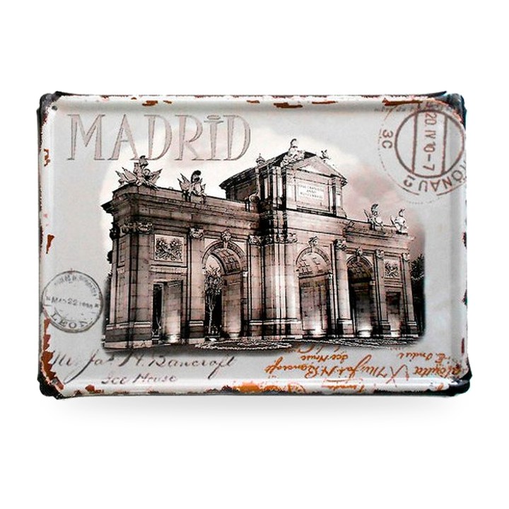 Placas de metal de Madrid com postais vintage das suas ruas